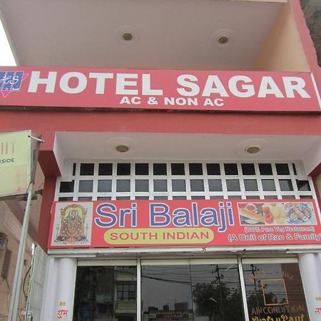 Hotel Sagar Agra  Dış mekan fotoğraf